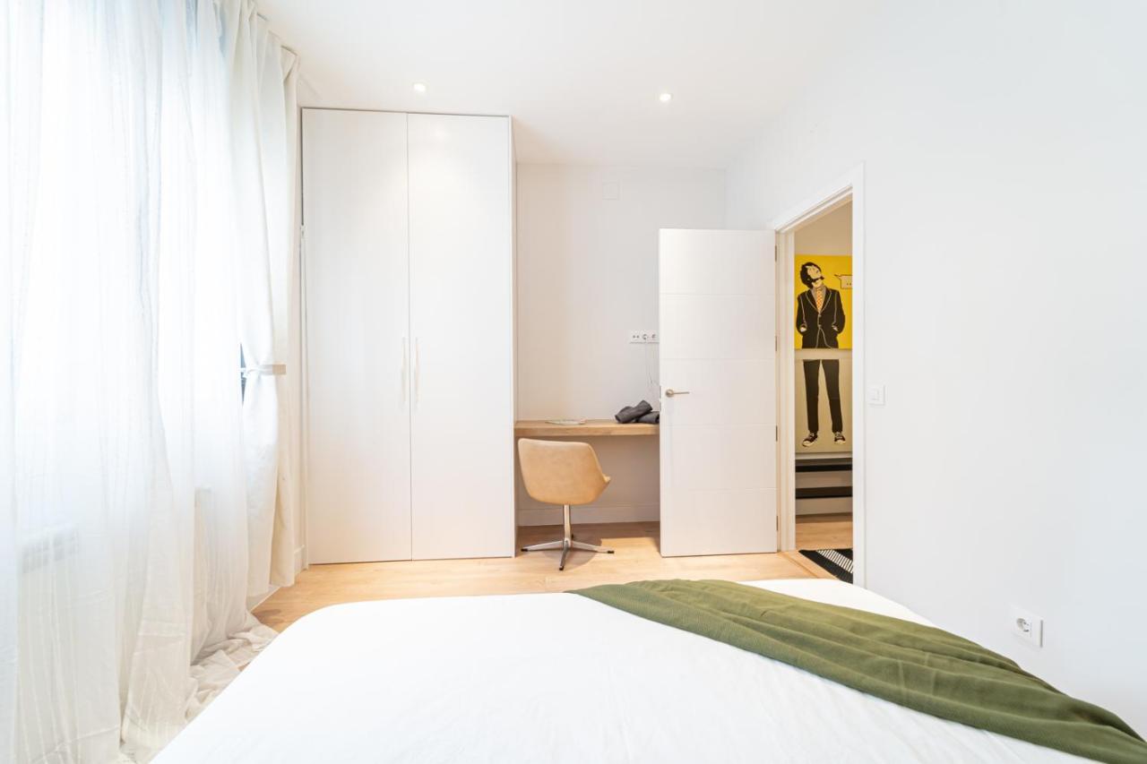 Edsam Madrid Apartments White Экстерьер фото